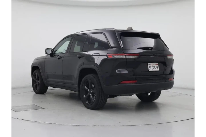 $30998 : Jeep Grand Cherokee 2023 4x4 image 2