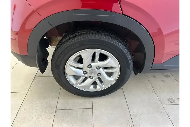 $19539 : Hyundai VENUE 2025 SE 4dr Cr image 7