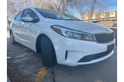 $7900 : 2017 Forte LX thumbnail