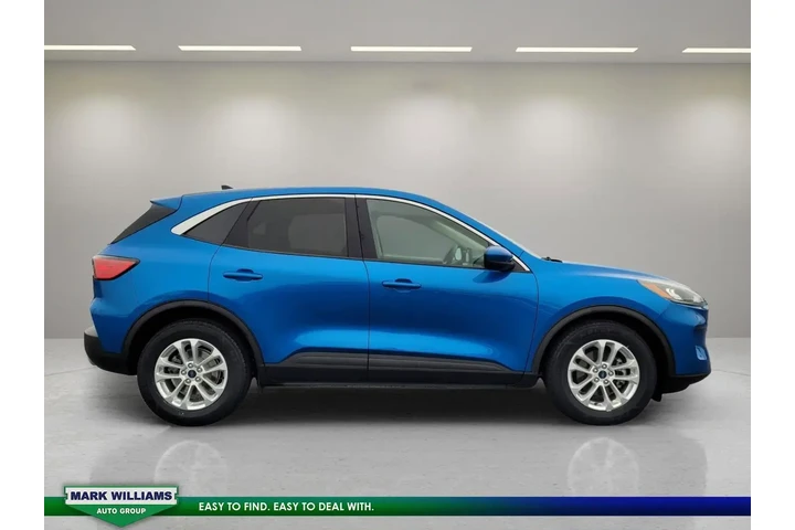 $17295 : Ford Escape 2020 SE 4dr SUV image 9