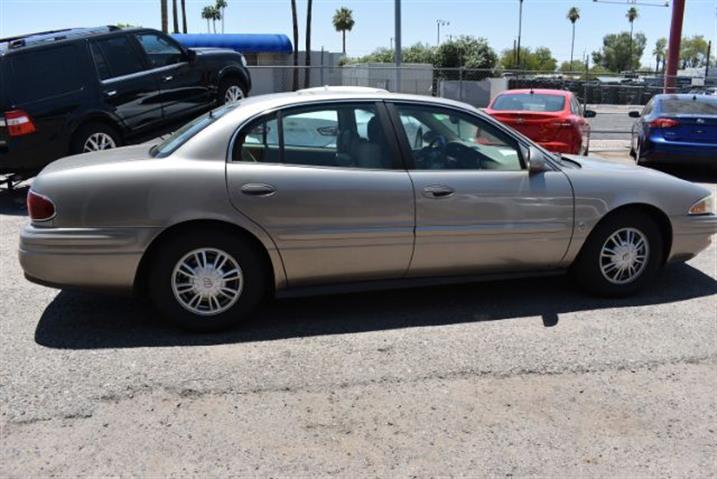 $10995 : 2004 LeSabre Limited image 6