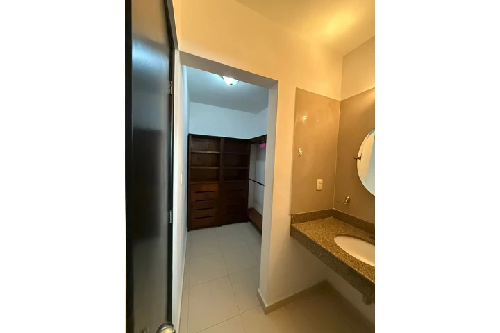 $5000000 : Casa en Alcatraces Residencial image 9