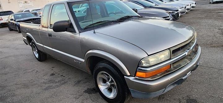 $9499 : 2003 S10 Pickup image 9