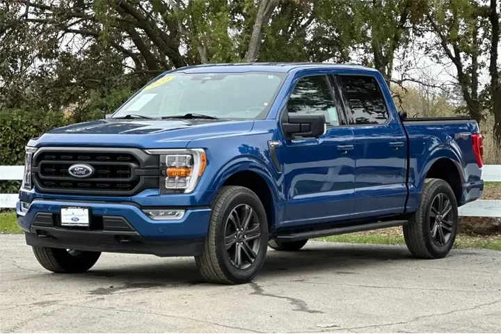 $37305 : Ford F-150 2022 4x4 XLT 4dr image 9