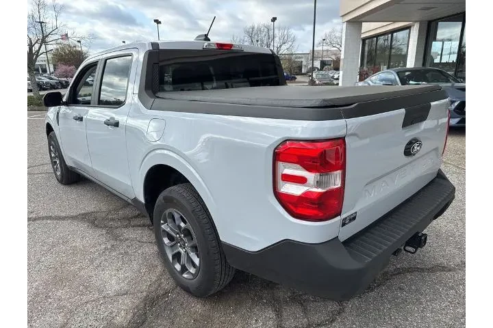 $32000 : Ford Maverick 2025 AWD XLT 4 image 6