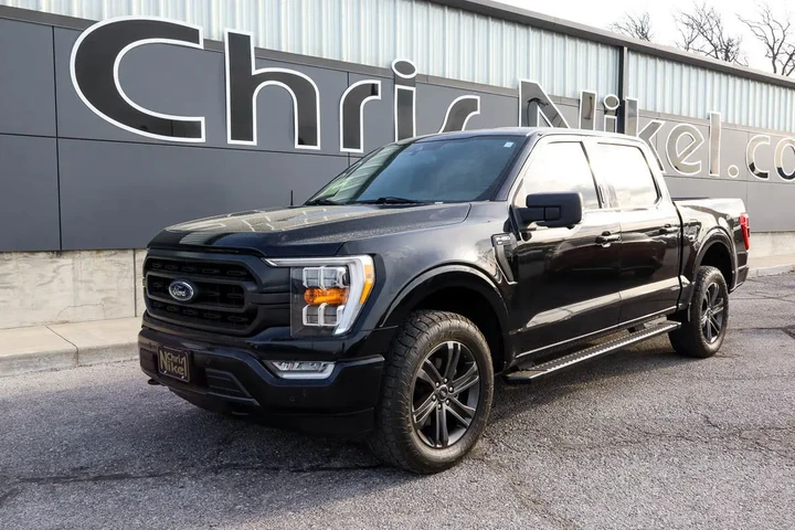 $32587 : 2021 F-150 XLT 4WD SuperCrew image 1