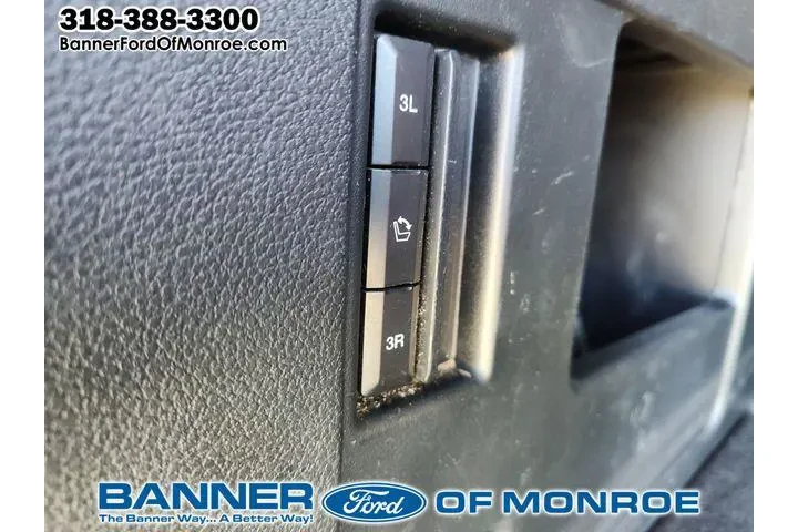 $29874 : Ford Expedition 2021 4x2 XLT image 8