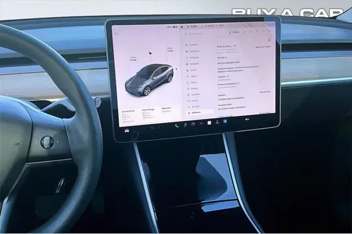 $18998 : Tesla Model Y 2021 AWD Long image 6