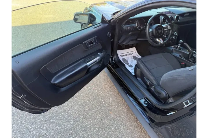 $10999 : 2017 Mustang V6 image 10