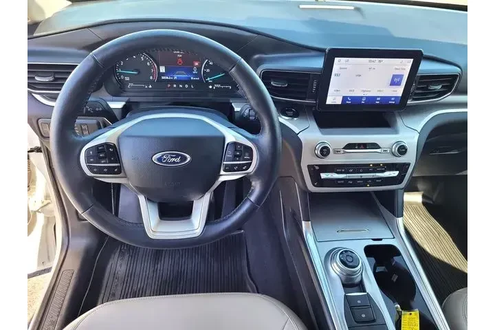 $35888 : Ford Explorer 2022 AWD XLT 4 image 9