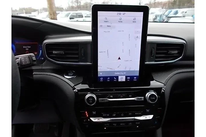 $39996 : Ford Explorer 2022 AWD ST 4d image 10