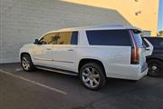 $45336 : Pre-Owned 2020 Escalade ESV L thumbnail