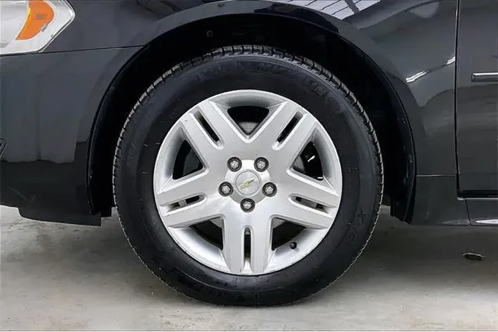 $5990 : Chevrolet Impala 2013 LT Fle image 10