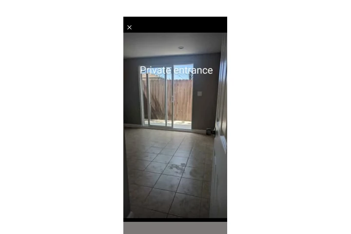 $2500 : 2 BRM 2 BTR CASA image 2