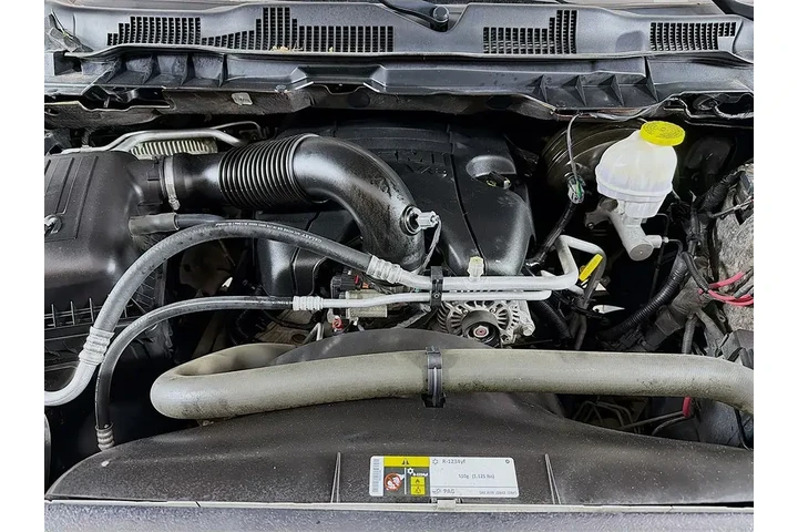 $19949 : Ram 1500 2018 4x4 Express 4d image 6