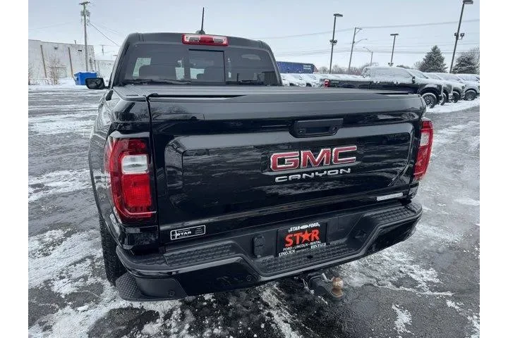 $35000 : GMC Canyon 2024 4x2 Elevatio image 4