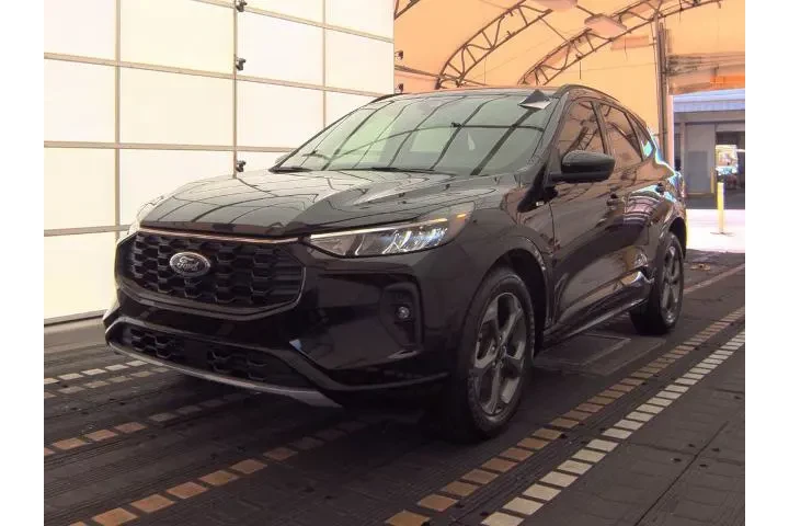 $20499 : Ford Escape 2023 AWD ST-Line image 1