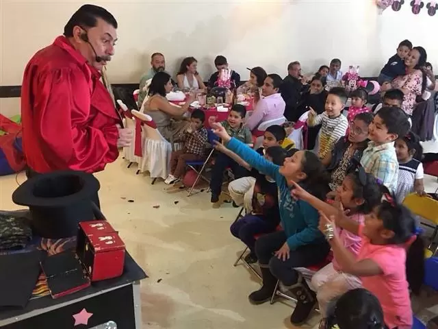 Fiesta Infantil LA MEJOR image 9