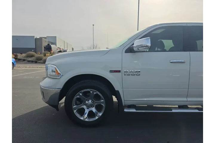 $24252 : Ram 1500 2016 4x4 Laramie 4d image 10