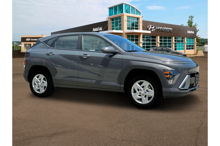 $23701 : Hyundai KONA 2025 AWD SE 4dr image 10