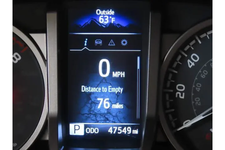 $28555 : Toyota Tacoma 2023 4x2 SR 4d image 7