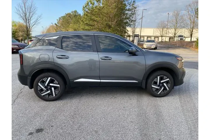 $20960 : Nissan Kicks 2025 SV 4dr Cro image 7