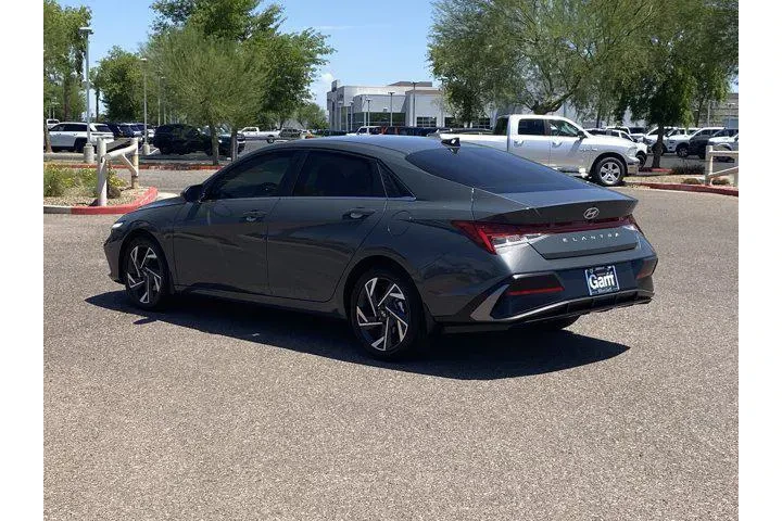 $20998 : Hyundai ELANTRA 2024 SEL 4dr image 5