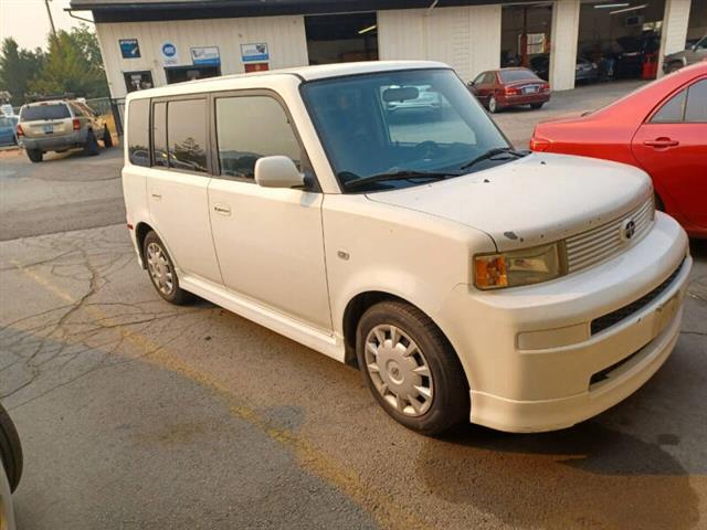 $5995 : 2006 xB image 1