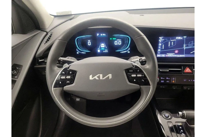 $24998 : Kia Niro 2023 EX 4dr Crossov image 10