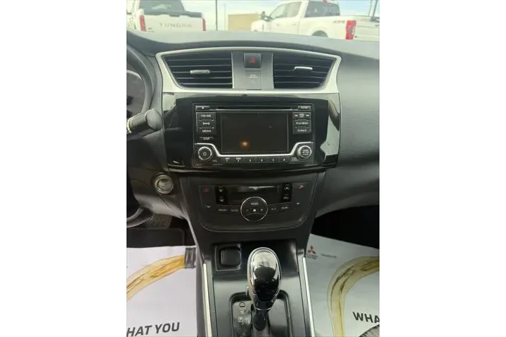 $9999 : Nissan Sentra 2018 S 4dr Sed image 6