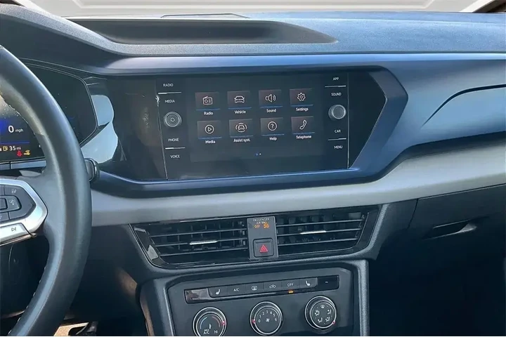 $17446 : Volkswagen Taos 2022 AWD SE image 6