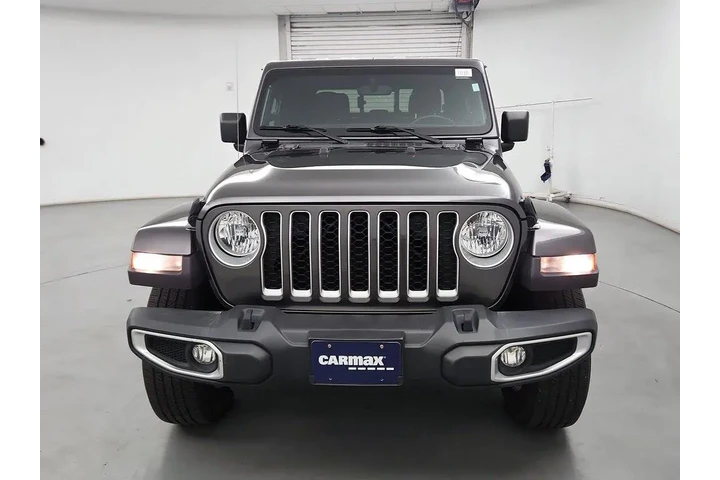 $29998 : Jeep Gladiator 2021 4x4 Over image 2