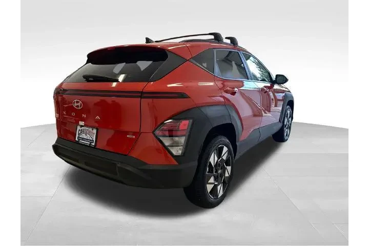 $23444 : Hyundai KONA 2024 AWD SEL 4d image 7