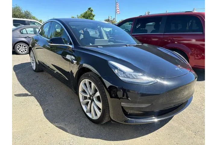 $17500 : Tesla Model 3 2018 Mid Range image 7