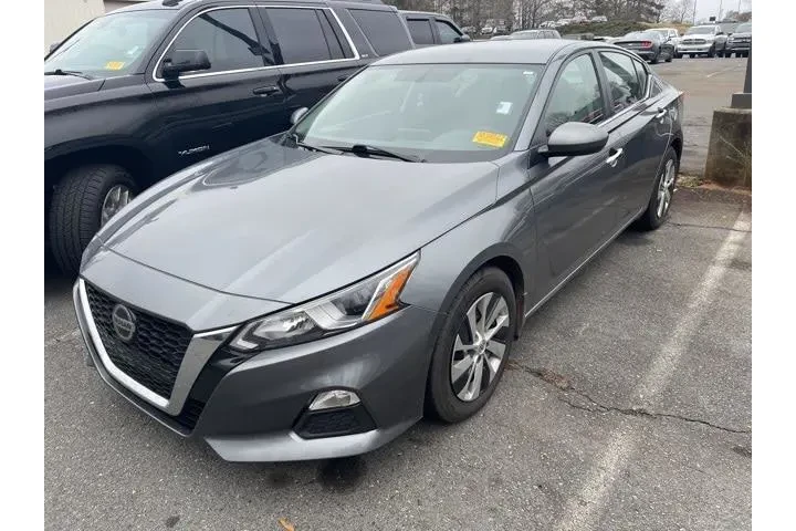 $14988 : Nissan Altima 2020 2.5 S 4dr image 1
