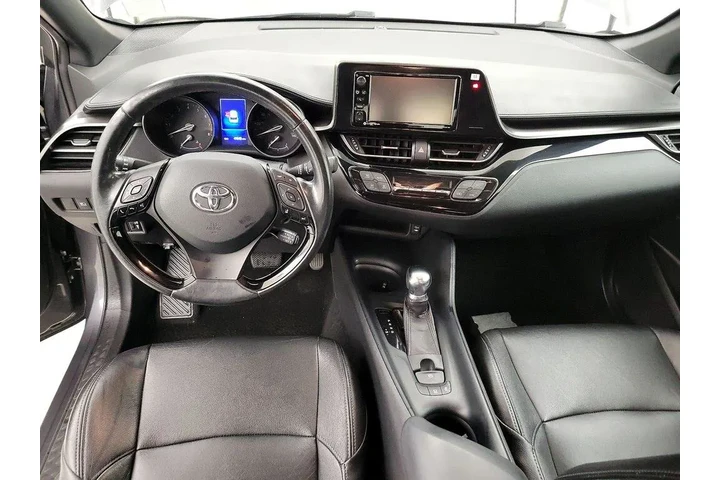 $19998 : Toyota C-HR 2018 XLE 4dr Cro image 9