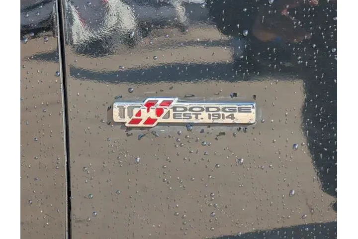 $15587 : Dodge Challenger 2014 SXT 2d image 10