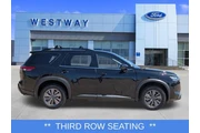 $25749 : Nissan Pathfinder 2023 SV 4d thumbnail