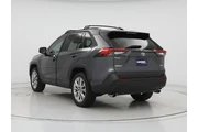 $28998 : Toyota RAV4 2021 XLE Premium thumbnail