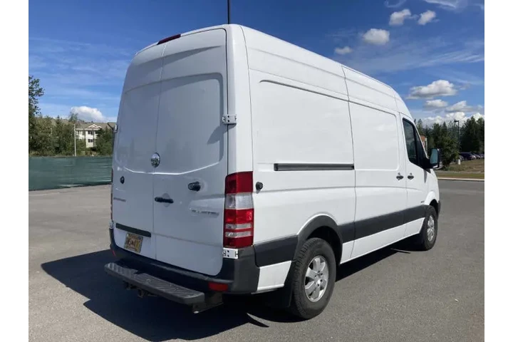 $22500 : 2014 Freightliner Sprinter 25 image 6