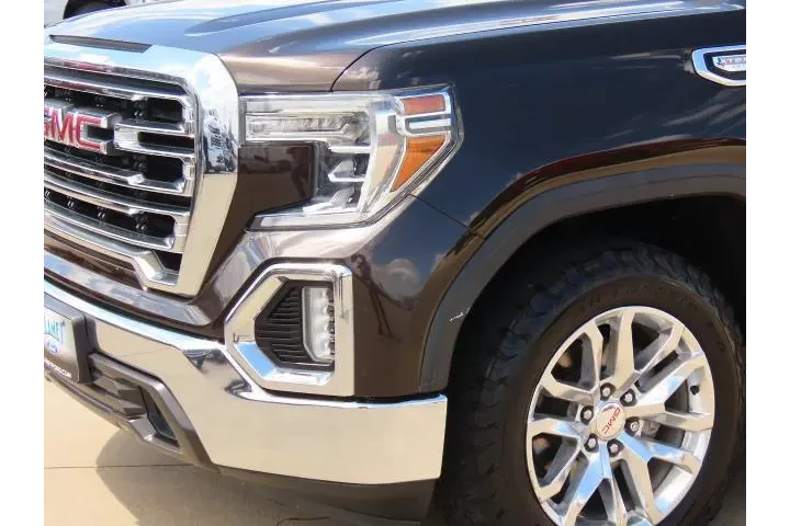 $25999 : GMC Sierra 1500 2019 4x2 SLT image 3