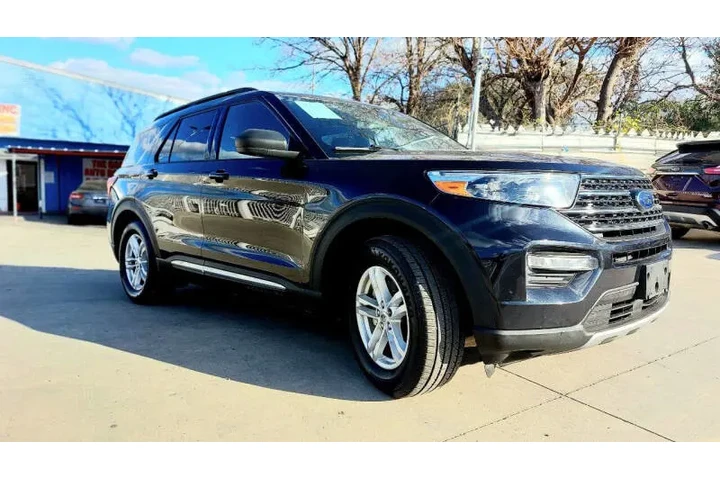 $11990 : 2020 Explorer XLT image 6