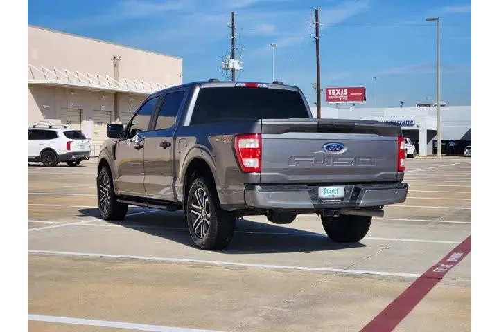 $33880 : Ford F-150 2022 4x2 XLT 4dr image 7