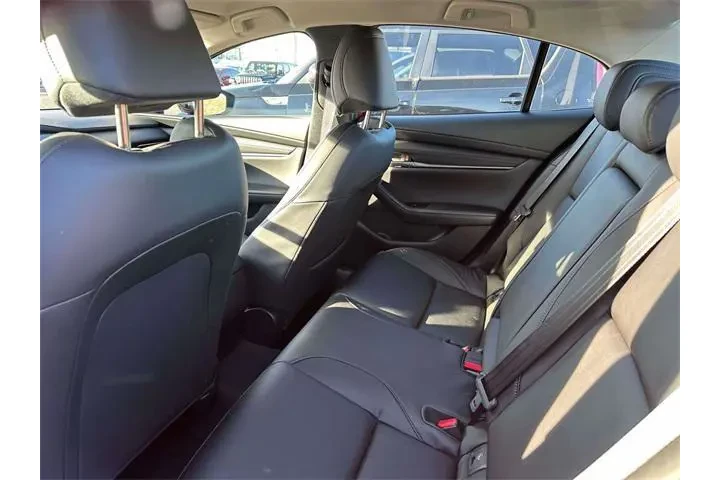 $23959 : Mazda Mazda3 Sedan 2025 2.5 image 9