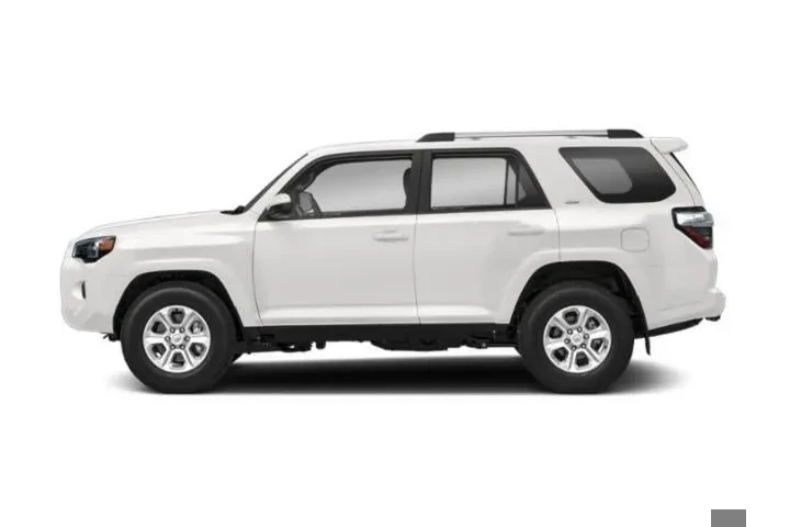 $32990 : Toyota 4Runner 2024 4x2 SR5 image 3