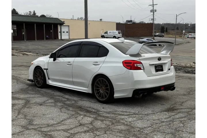 $18750 : 2015 WRX STI image 3