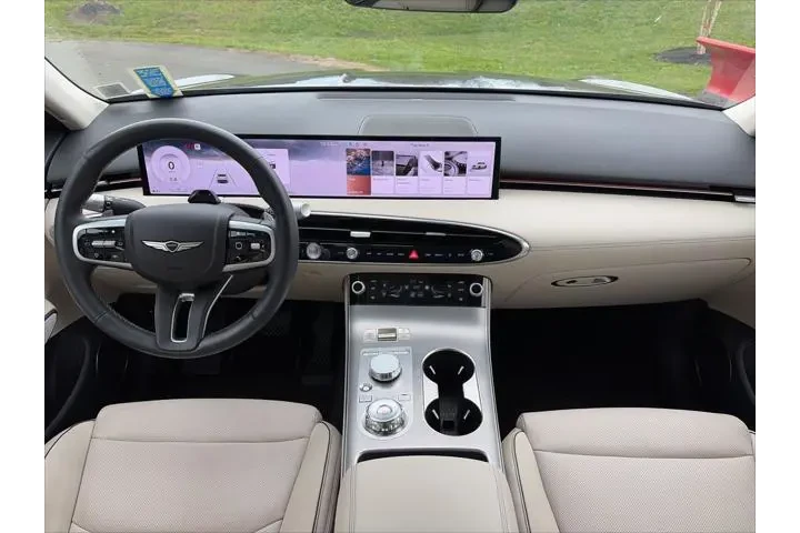 $60 : Genesis GV70 2026 AWD 2.5T A image 7