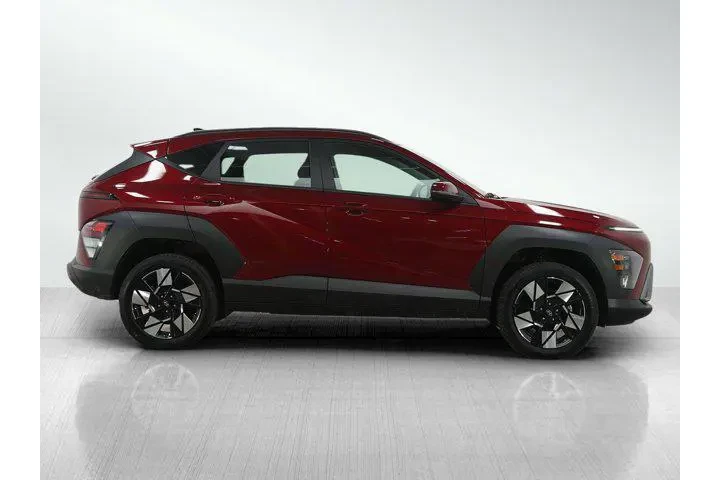 $22998 : Hyundai KONA 2024 AWD SEL 4d image 6