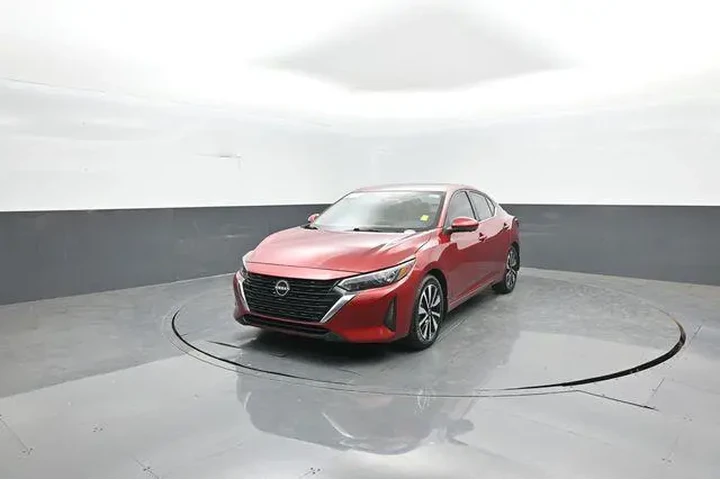 $21748 : Nissan Sentra 2025 SV 4dr Se image 3