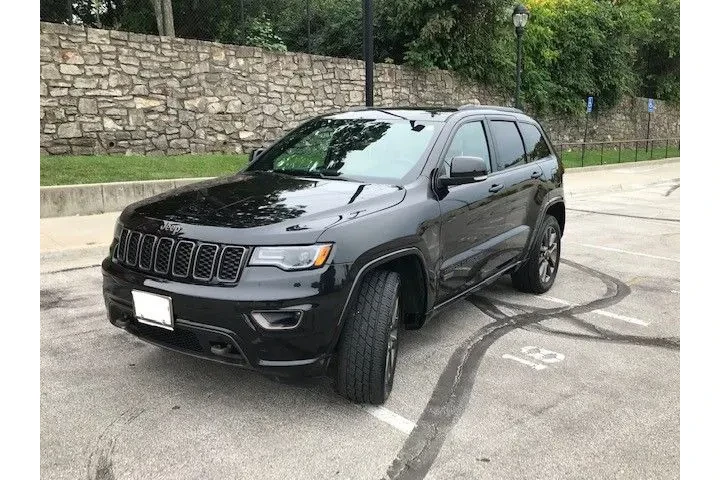 $6800 : 2016 Grand Cherokee LTD 4WD image 2
